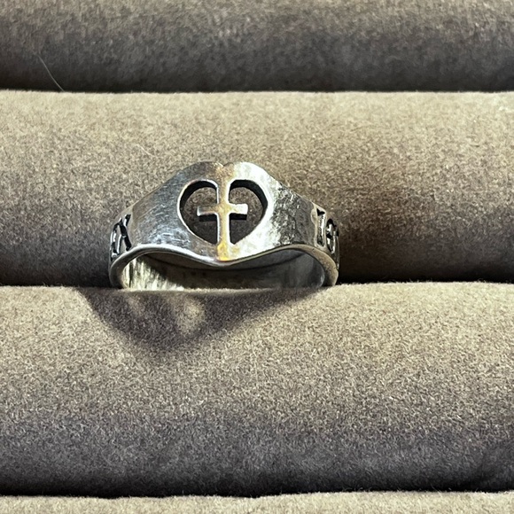 James Avery Other - JAMES AVERY RETIRED JESUS KING JEWS LATIN IESVS NAZARENVS REX CROSS HEART SZ 6.5